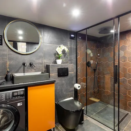 Erkel Homes By Stn 公寓