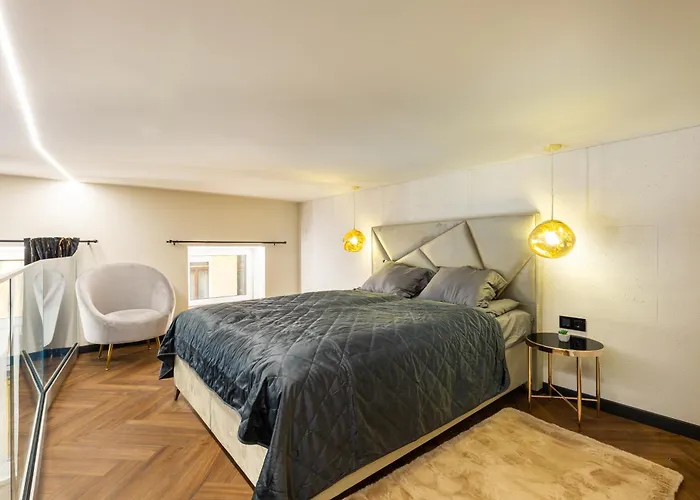 Erkel Homes By Stn 아파트 *