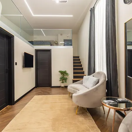 Erkel Homes By Stn Apartment